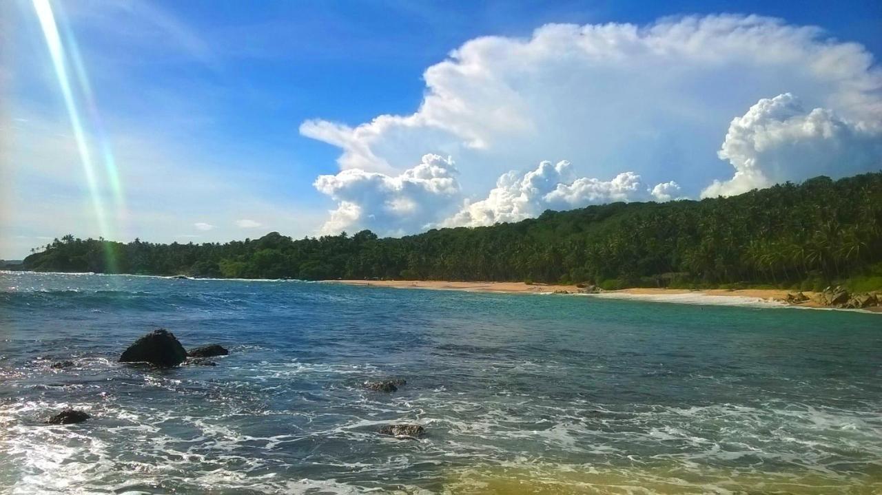 Sandhara Home Stay Tangalle Exterior foto